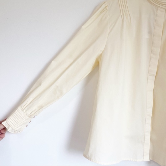 NWT Simple Retro High Neck Blouse - Picture 5 of 9